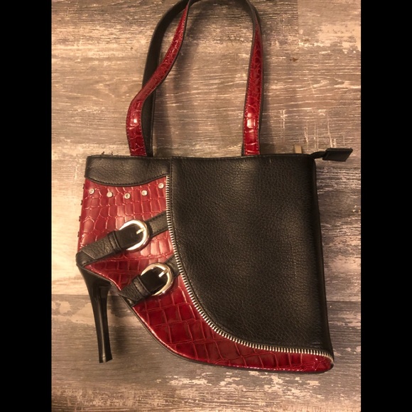 Heel Purse - Picture 1 of 2